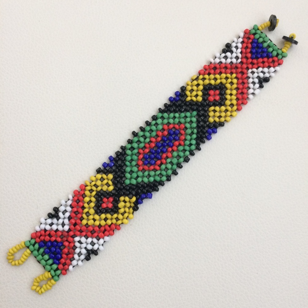 Handmade ethnic tribal beaded bracelet OS